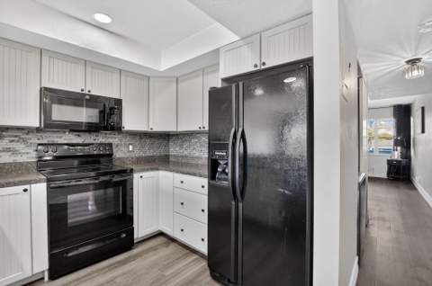9500 SW 3rd Street #213, Boca Raton FL - photo 7 of 42
