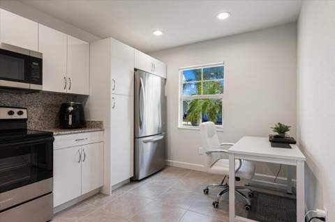 10 Juan Carlos Lane, Port St. Lucie FL - photo 18 of 46