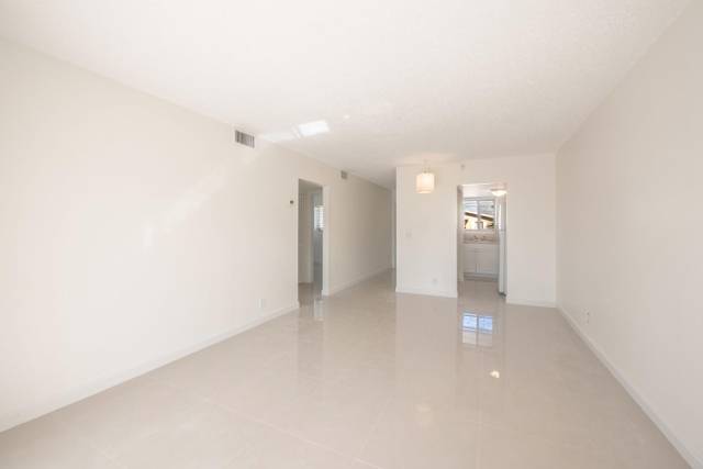 Apartments At Timberlake Condo