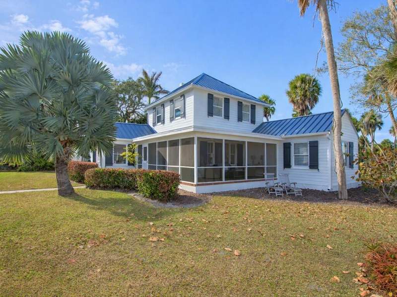 3 bedroom Single Family Residence at 3001 N N Indian River Drive, Saint Lucie Village, Fort Pierce — photo 2