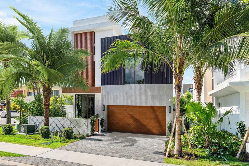 5 bedroom Single Family Residence at 810 Palm Trail, Sophia Frey, Delray Beach — photo 4