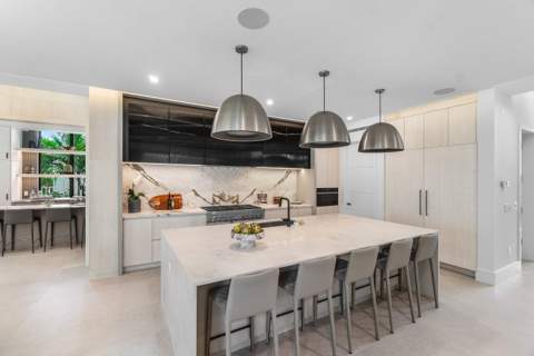 810 Palm Trail, Delray Beach FL - photo 14 of 87