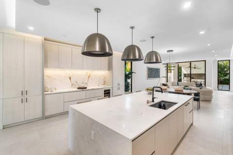 810 Palm Trail, Delray Beach FL - photo 12 of 87