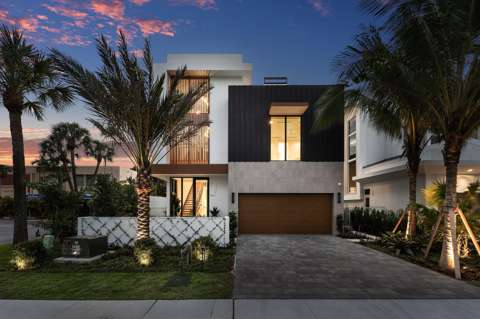 810 Palm Trail, home for sale on Palm Trail