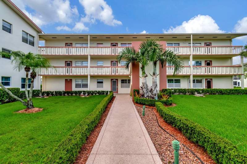 2 bedroom Condominium at 339 Preston I, Preston At Century Village Condo, Boca Raton — photo 2