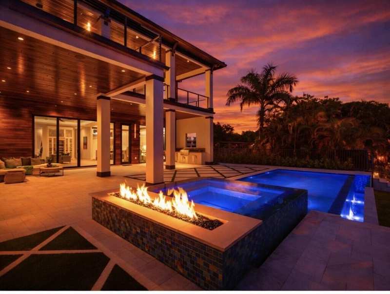 7 bedroom Single Family Residence at 736 Lagoon Drive, North Palm Beach Village Of 6, North Palm Beach — photo 1