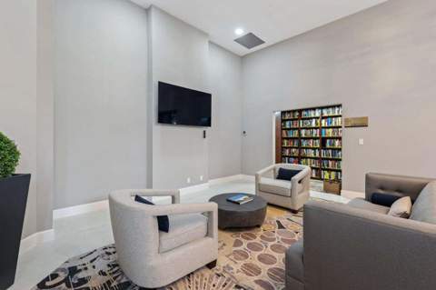100 SE 5th Avenue #102, Boca Raton FL - photo 24 of 33