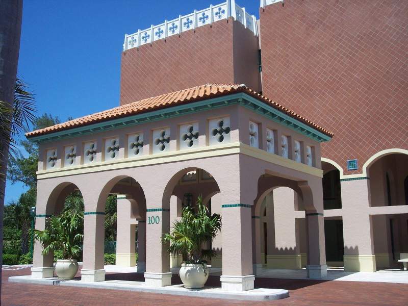 2 bedroom Condominium at 100 SE 5th Avenue #102, Mizner Court Condo, Boca Raton — photo 2