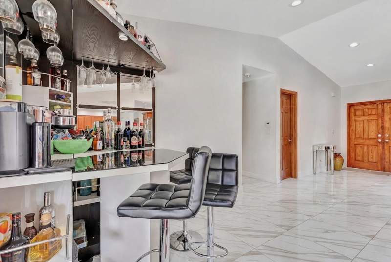4 bedroom Single Family Residence at 1280 NW 114th Avenue, Cypress Run, Coral Springs — photo 5