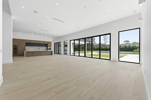 5770 Dixie Belle Road, Palm Beach Gardens FL - photo 7 of 54