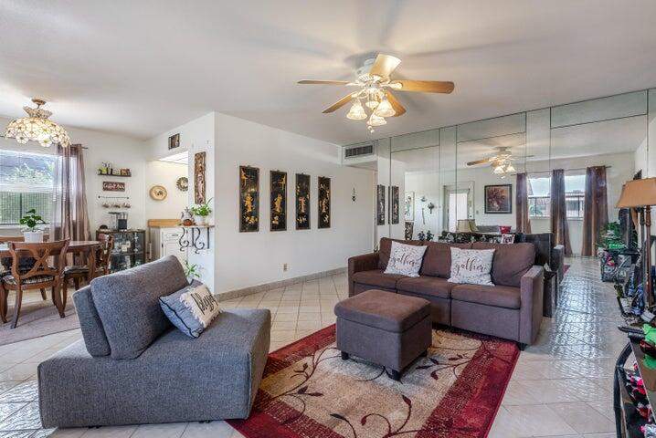 2 bedroom Condominium at 657 Brittany, Kings Point Brittany Condos, Delray Beach — photo 3