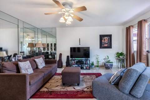 657 Brittany, Delray Beach FL - photo 6 of 41