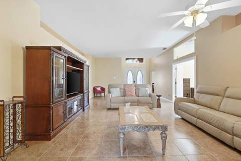 640 NW Venetto Court, Port St. Lucie FL - photo 8 of 48