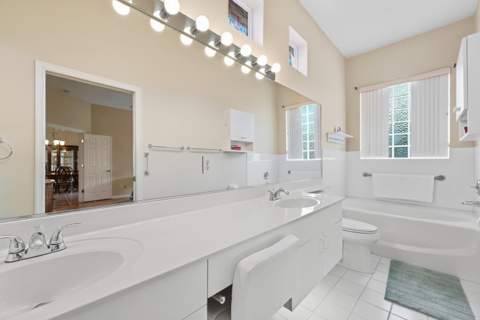 640 NW Venetto Court, Port St. Lucie FL - photo 17 of 48