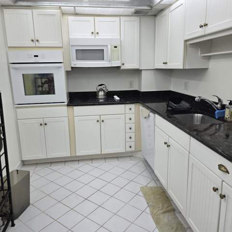 3450 S Ocean Boulevard #812, Palm Beach FL - photo 10 of 29