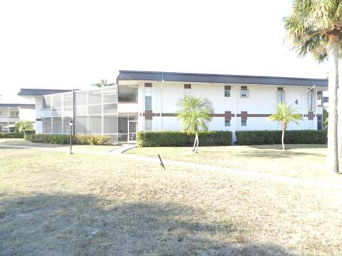 4 Greenway Village #107, Royal Palm Beach FL - photo 20 of 21