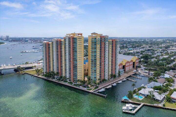 3 bedroom Condominium at 2650 Lake Shore Drive #1004, Marina Grande Riviera Beach Condo, Riviera Beach — photo 2