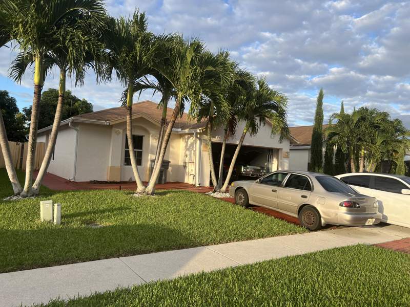 3 bedroom Single Family Residence at 5973 Azalea Circle, Victoria Woods 4, West Palm Beach — photo 4