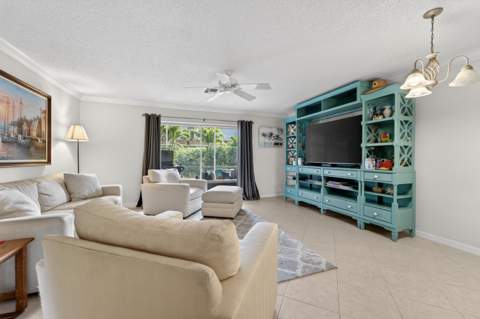 332 Timberwalk Trail #332, Jupiter FL - photo 9 of 48