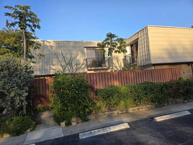 Embassy Park Condo