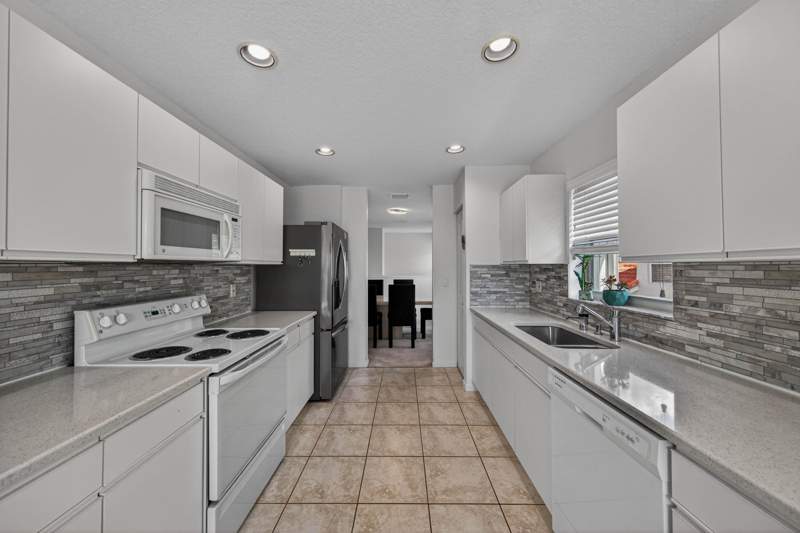 3 bedroom Condominium at 7676 Springwater Place #201, Palm Isles I, II And III Condos, Boynton Beach — photo 5