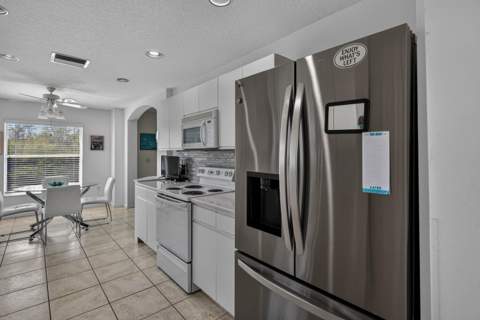 7676 Springwater Place #201, Boynton Beach FL - photo 10 of 44