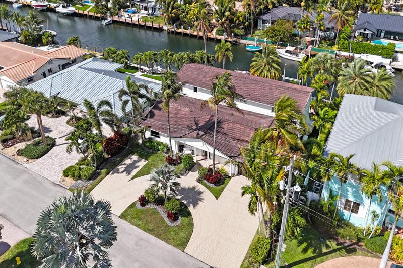 6 bedroom Single Family Residence at 4011 NE 26th Avenue, Venetian Isles 2nd Sec, Lighthouse Point — photo 5
