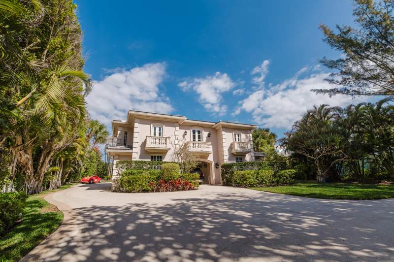 7 bedroom Single Family Residence at 19 N Beach Road, Bon Air Beach, Jupiter Island — photo 4