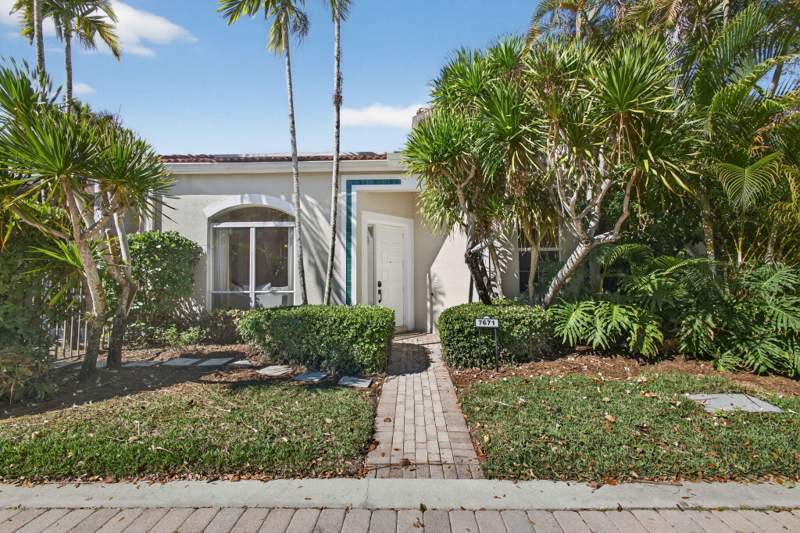 3 bedroom Townhouse at 7671 Dahlia Court, Ibis Golf And Country Club 22, West Palm Beach — photo 2