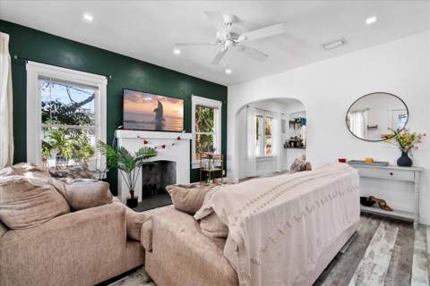 815 Omar Road, West Palm Beach FL - photo 7 of 33