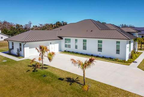 7595 155th Place, Palm Beach Gardens FL - photo 8 of 65