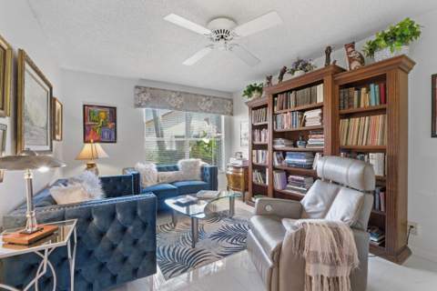 5787 Lakeview Mews Place, Boynton Beach FL - photo 16 of 49
