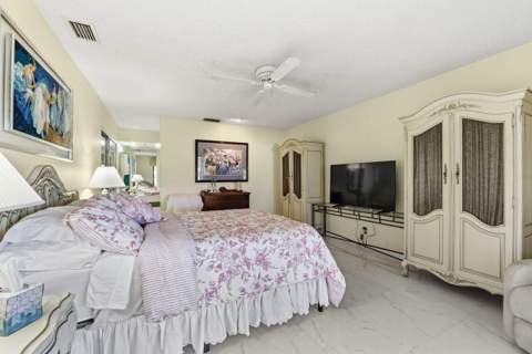 5787 Lakeview Mews Place, Boynton Beach FL - photo 20 of 49