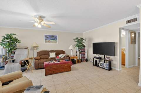 220 High Point Court #B, Delray Beach FL - photo 7 of 20