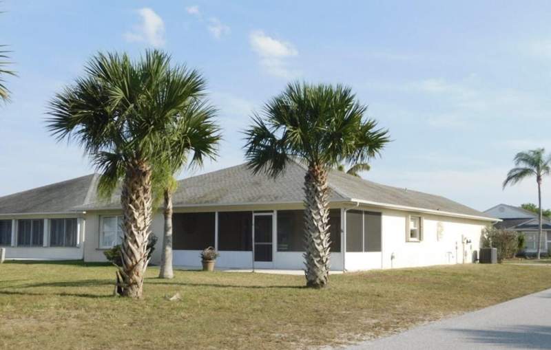 3 bedroom Single Family Residence at 6736 Alheli ,, Spanish Lakes Fairways, Fort Pierce — photo 2