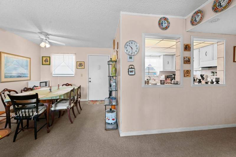 2 bedroom Condominium at 721 Lori Drive #313, Lakeside Village, Palm Springs — photo 4