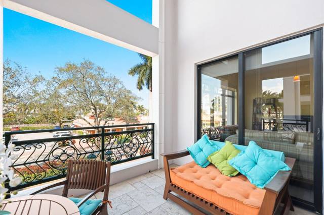 200 East Palmetto Park Condo