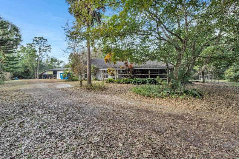 3 bedroom Single Family Residence at 14181 35th Place, Loxahatchee Groves, Loxahatchee Groves — photo 2