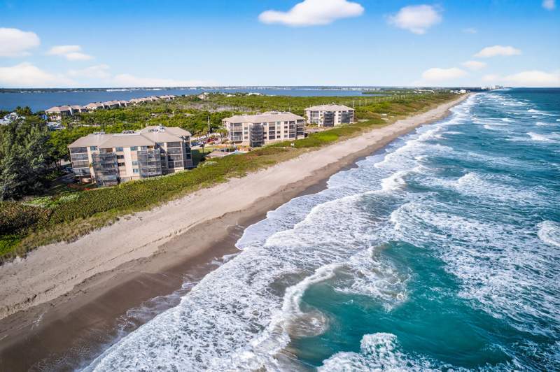 2 bedroom Condominium at 2491 NE Ocean Boulevard #106, Sandpebble Condo, Stuart — photo 4