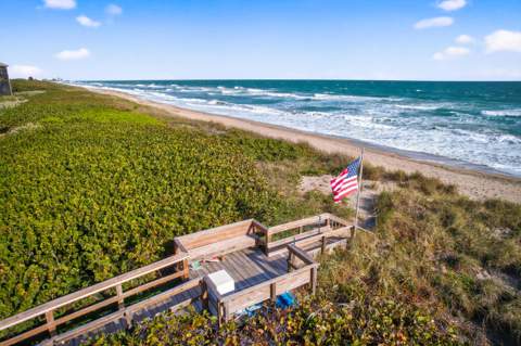 2491 NE Ocean Boulevard #106, Stuart FL - photo 9 of 49