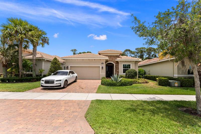 3 bedroom Single Family Residence at 10997 SW Visconti Way, Verano (PGA Village), Port St. Lucie — photo 3