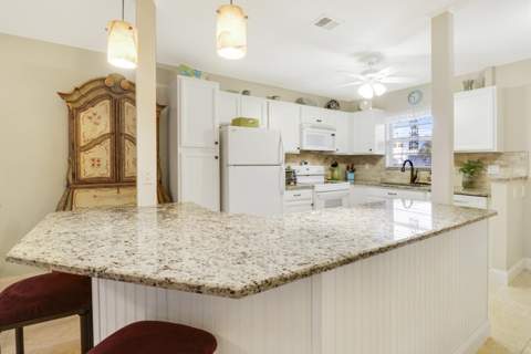 2929 SE Ocean Boulevard #112-2, Stuart FL - photo 8 of 36