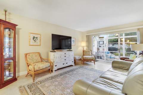 2929 SE Ocean Boulevard #112-2, Stuart FL - photo 18 of 36