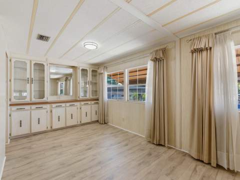 8903 Oak Street, Boynton Beach FL - photo 16 of 42