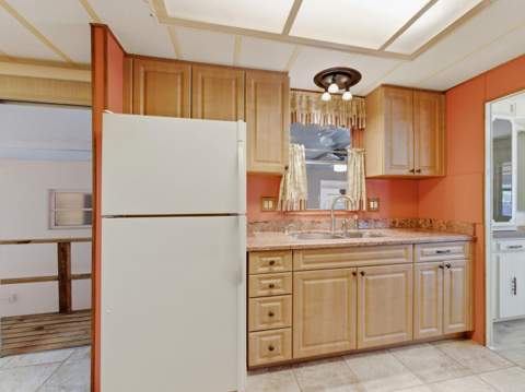 8903 Oak Street, Boynton Beach FL - photo 18 of 42
