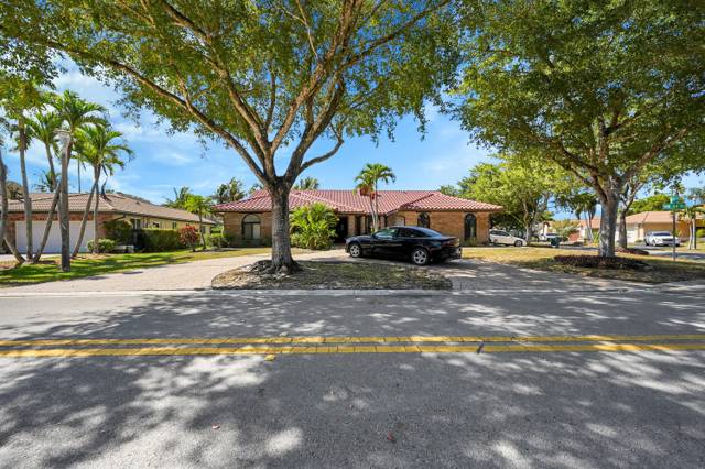 5172 NW 84th Road