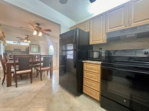750 Burgundy P, Delray Beach FL - photo 10 of 40