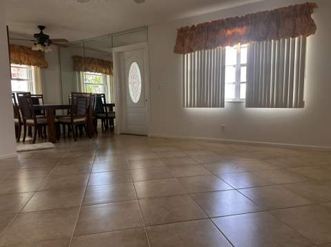 750 Burgundy P, Delray Beach FL - photo 7 of 40