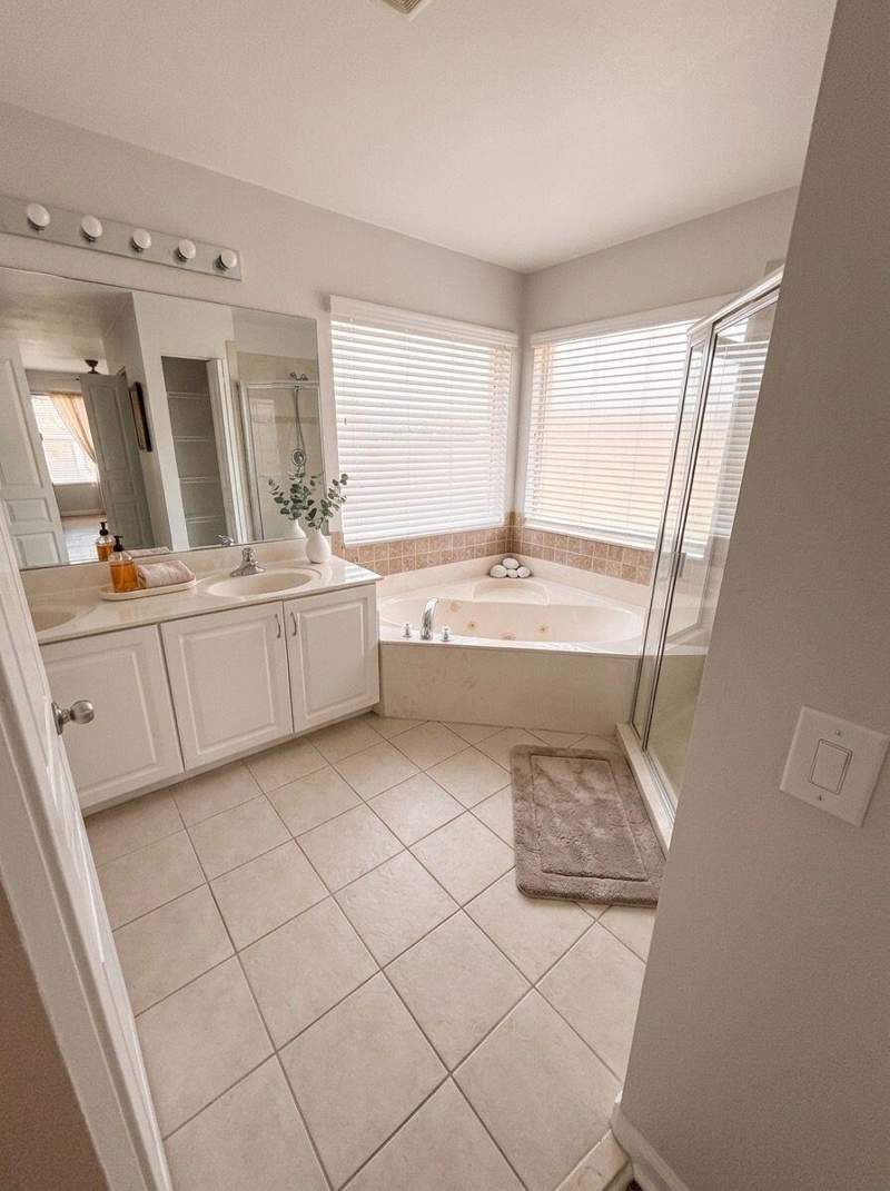 3 bedroom Single Family Residence at 11434 Silk Carnation Way, Nautica Lakes Pud Pl 2, Royal Palm Beach — photo 3