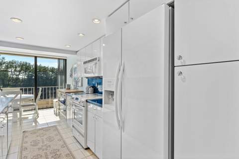 3400 S Ocean Boulevard #1gii, Palm Beach FL - photo 18 of 68